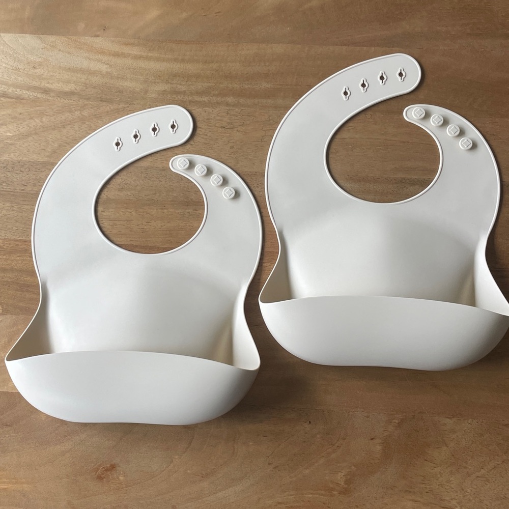 Mushie Silicone Baby Bib Cream Set of Two